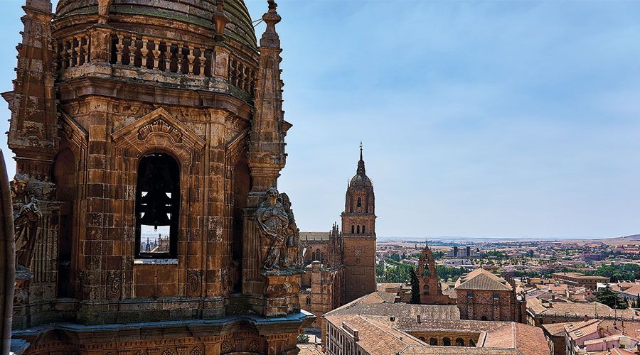 Los Disantos de Febrero- Cultura y tradiciones