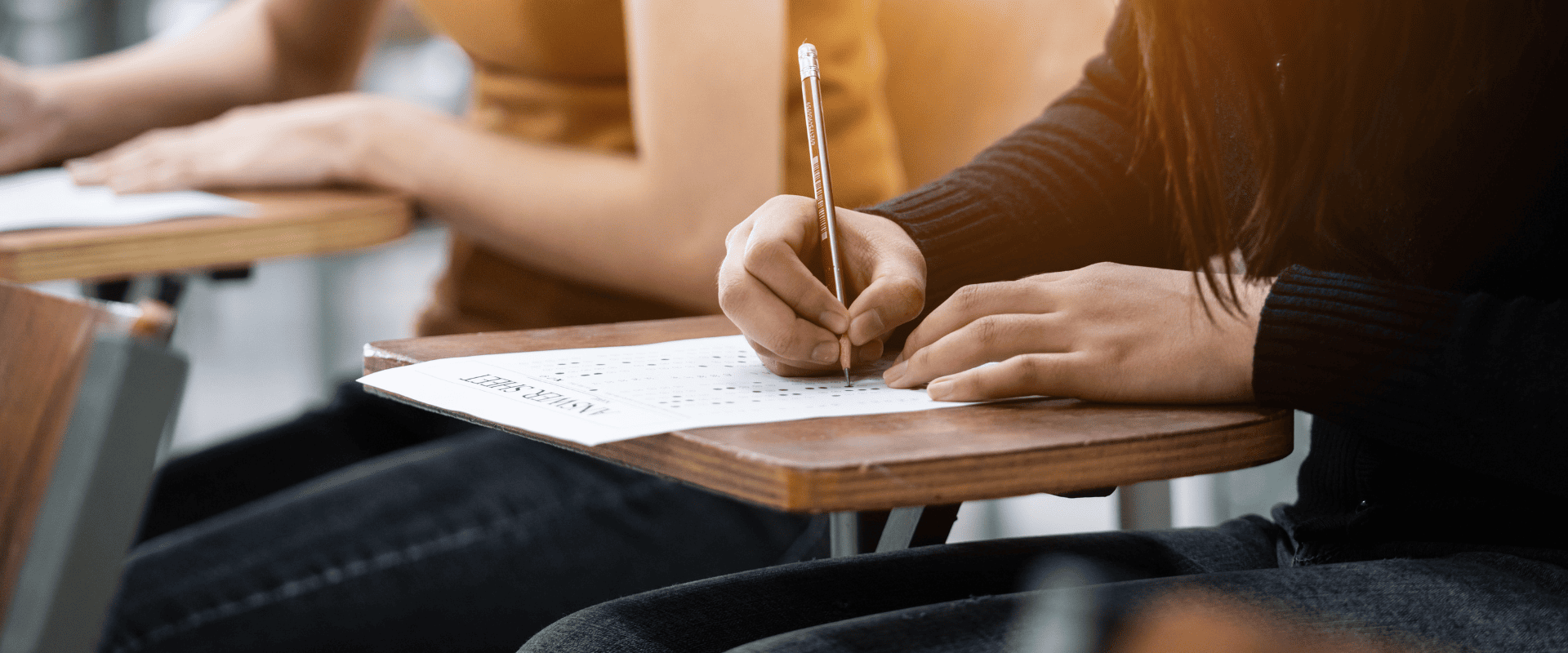 La mejor guía para conocer qué son los exámenes DELE